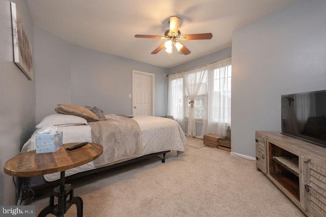 16000 PENNSBURY DR, Bowie, MD 20716