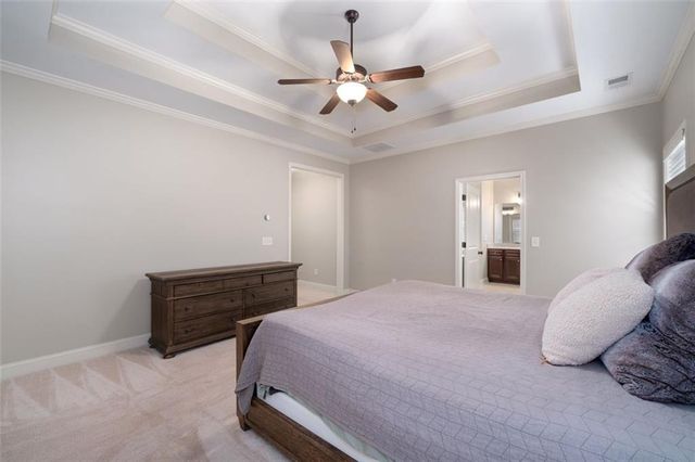 2703 Grady SE Street, Smyrna, GA 30080