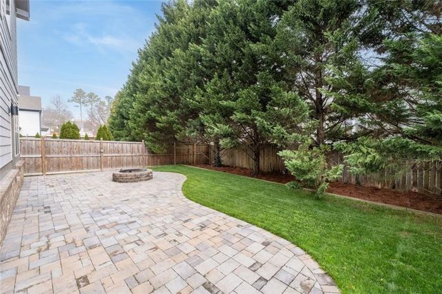 2703 Grady SE Street, Smyrna, GA 30080