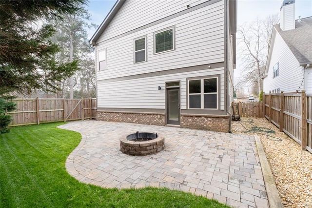 2703 Grady SE Street, Smyrna, GA 30080