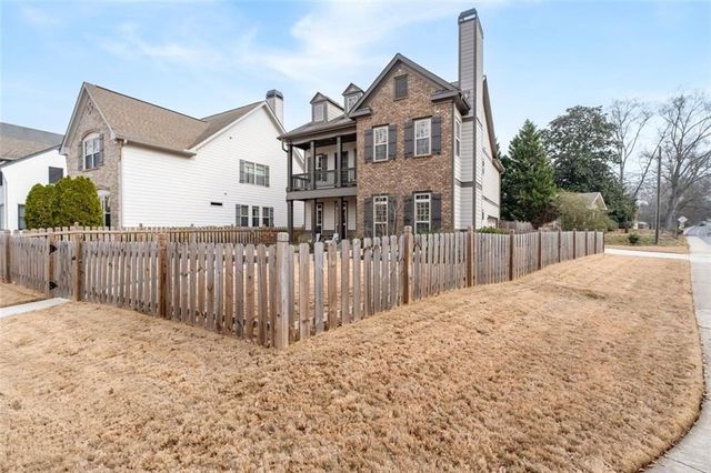 2703 Grady SE Street, Smyrna, GA 30080