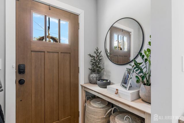 51 Dartmouth Street, Edison, NJ 08837