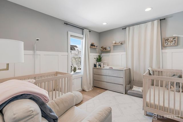 51 Dartmouth Street, Edison, NJ 08837