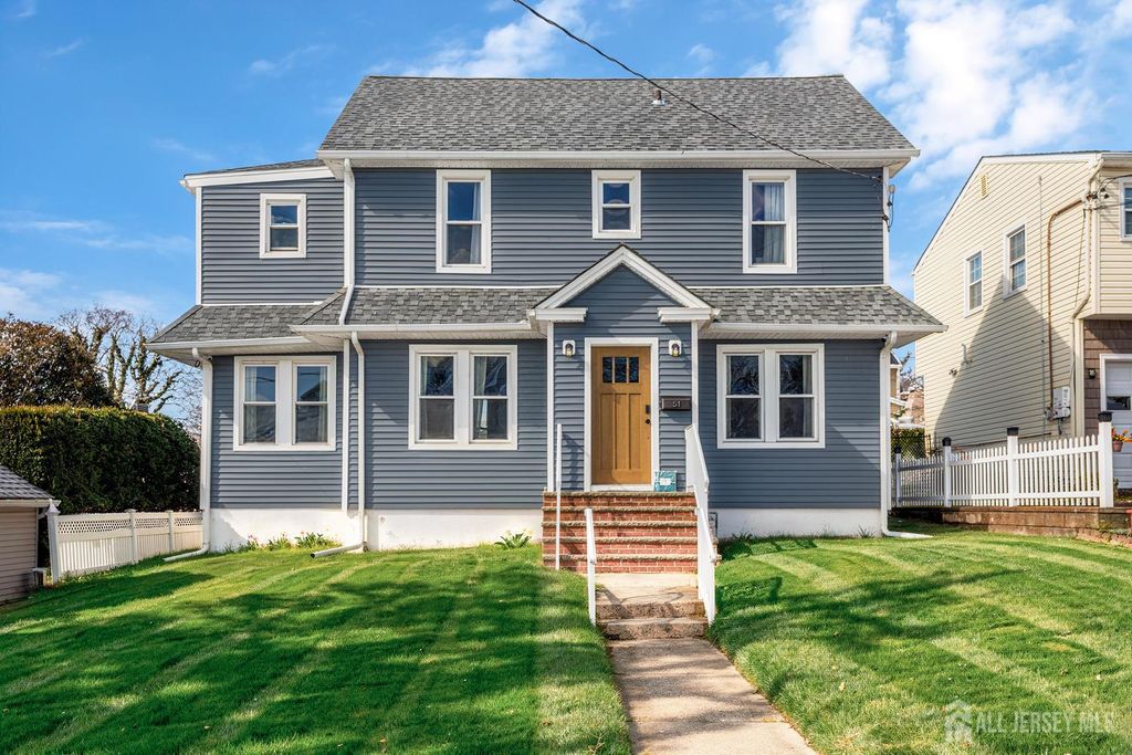 51 Dartmouth Street, Edison, NJ 08837