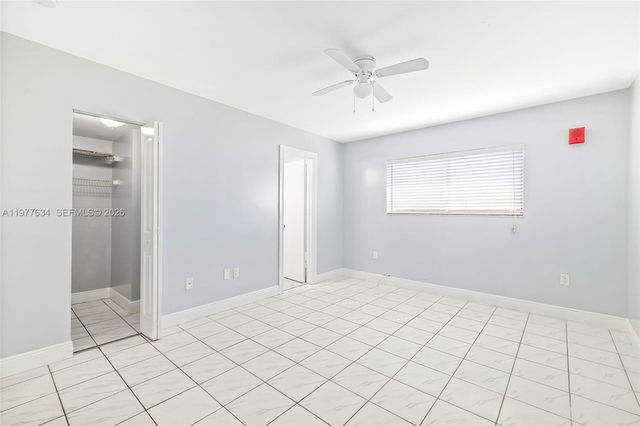 5400 W 21st Ct 402, Hialeah, FL 33016