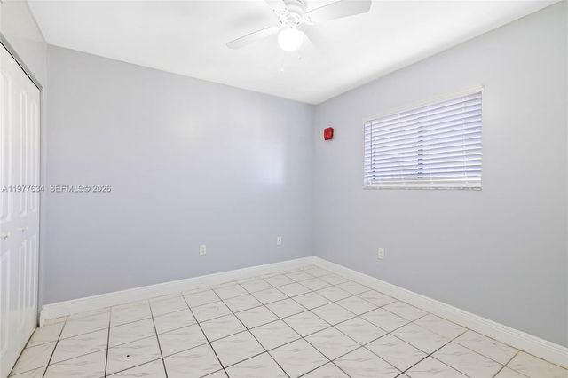 5400 W 21st Ct 402, Hialeah, FL 33016