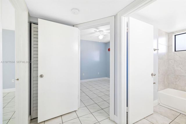 5400 W 21st Ct 402, Hialeah, FL 33016