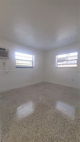 34 E 21st St 11, Hialeah, FL 33010