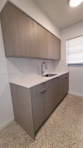 34 E 21st St 11, Hialeah, FL 33010