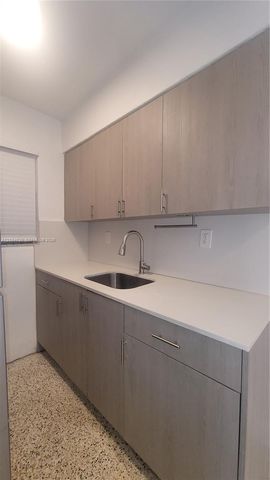 34 E 21st St 11, Hialeah, FL 33010