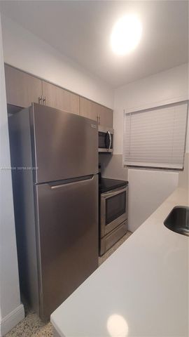 34 E 21st St 11, Hialeah, FL 33010