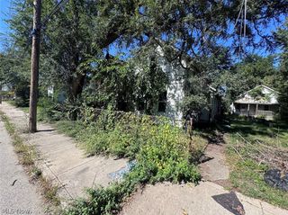 5053 Pershing Avenue, Cleveland, OH 44127