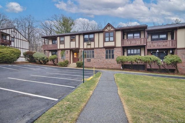 362 Sierra Vista Lane, Valley Cottage, NY 10989