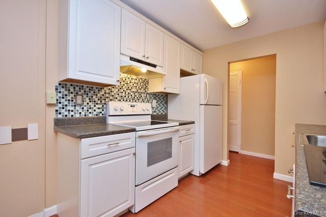 362 Sierra Vista Lane, Valley Cottage, NY 10989