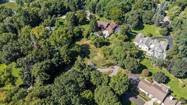 0000 Lone Pine Road, Bloomfield Hills, MI 48302