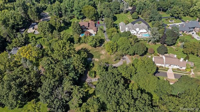 0000 Lone Pine Road, Bloomfield Hills, MI 48302