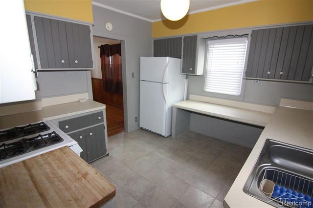 1717 Ottawa Street, Saginaw, MI 48602