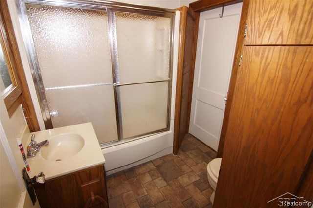 1717 Ottawa Street, Saginaw, MI 48602