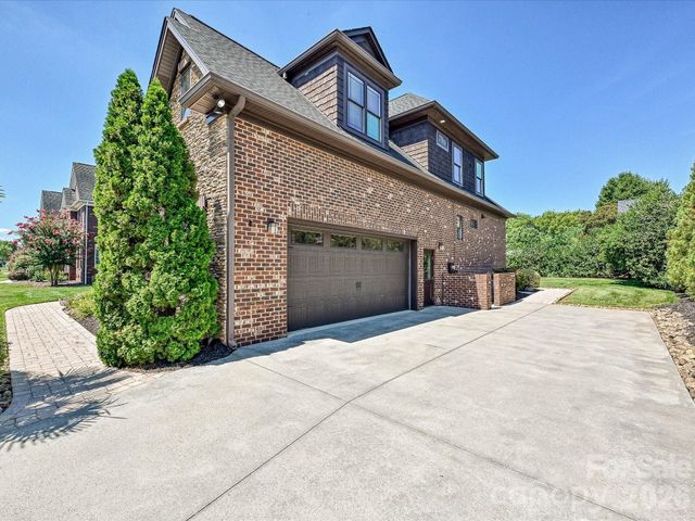 761 King Fredrick Lane SW, Concord, NC 28027