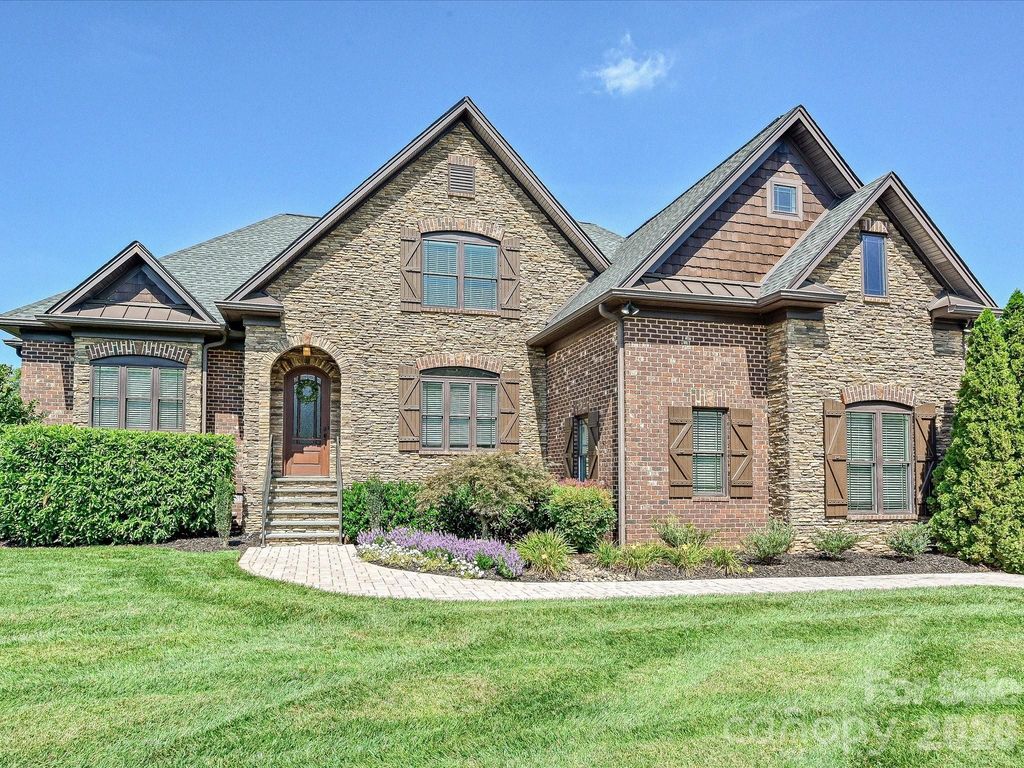 761 King Fredrick Lane SW, Concord, NC 28027