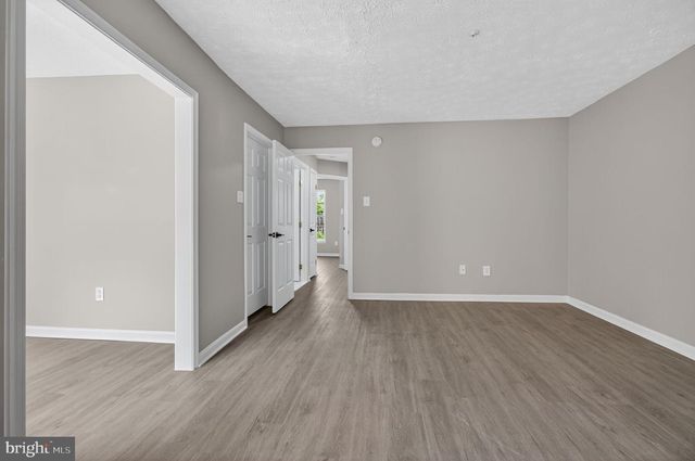 9538 OAKHURST DR, Columbia, MD 21046