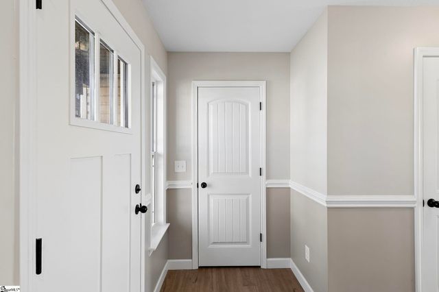 1373 Romany Court, Boiling Springs, SC 29316