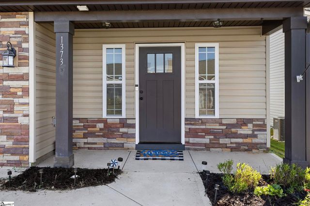 1373 Romany Court, Boiling Springs, SC 29316