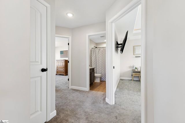 1373 Romany Court, Boiling Springs, SC 29316