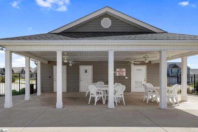1373 Romany Court, Boiling Springs, SC 29316