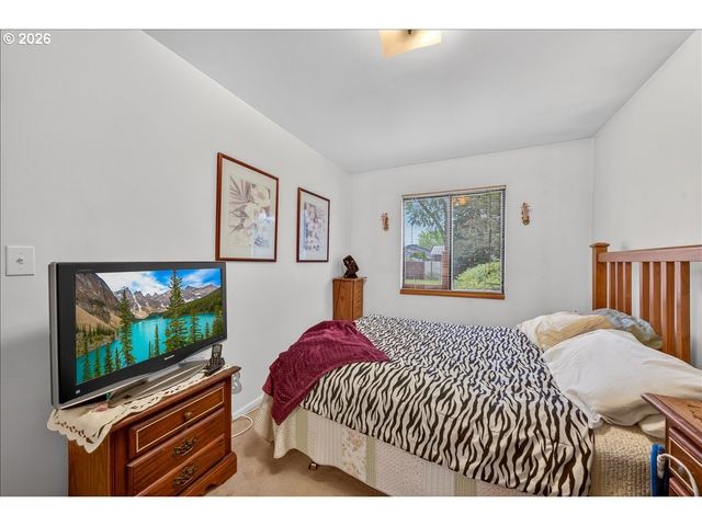 3013 22ND Ave, Forest Grove, OR 97116