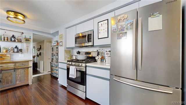 293 Burroughs Drive, Amherst, NY 14226