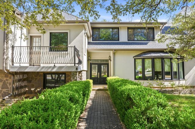 601 Winding Oak DR, Leander, TX 78641