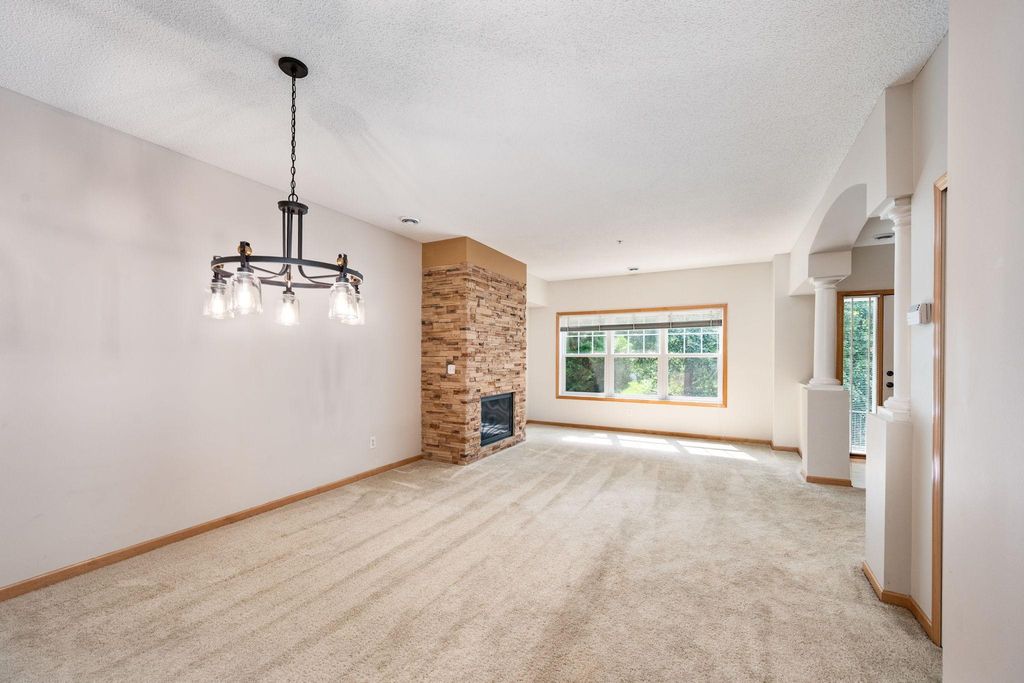 111310 Village Road, Chaska, MN 55318 — photo 3