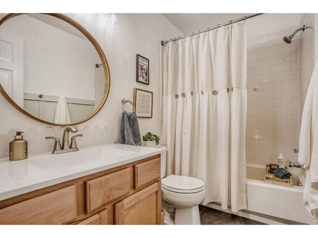 2497 Lexington St, Lafayette, CO 80026