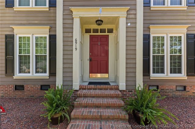 6919 South Staff Road, Fayetteville, NC 28306