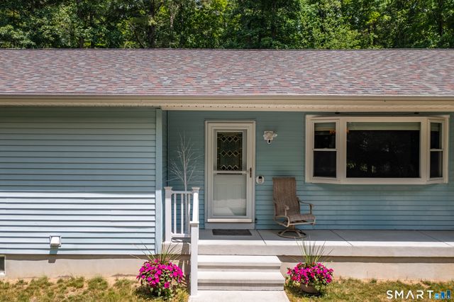12 Liska Road, Willington, CT 06279