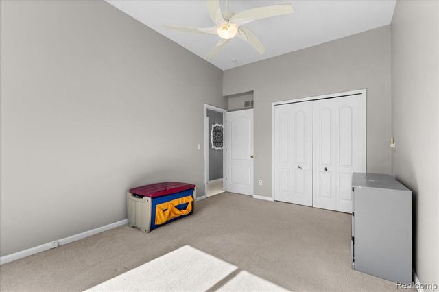 51965 Sequoya Drive, Macomb, MI 48042