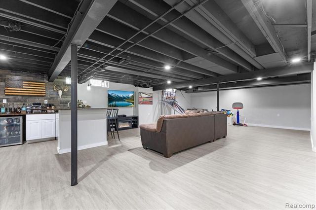 51965 Sequoya Drive, Macomb, MI 48042