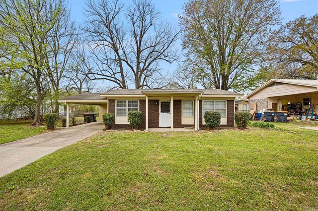 821 Parker Road, Russellville, AR 72801