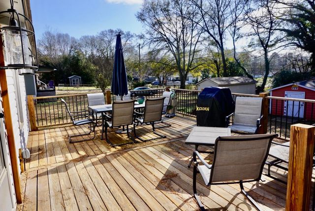 208 Hill Street, Wellford, SC 29385