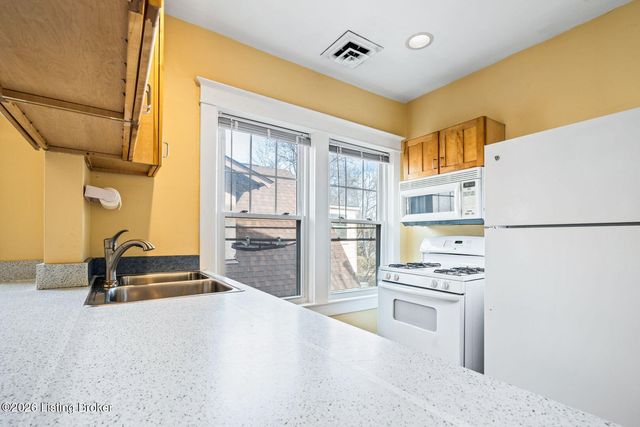 2008 Murray Ave APT 4, Louisville, KY 40205