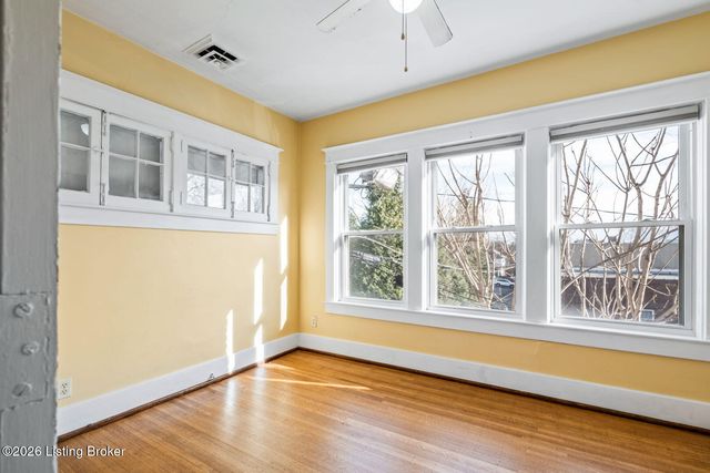 2008 Murray Ave APT 4, Louisville, KY 40205