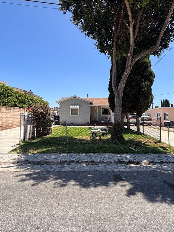 8286 Gay, Cypress, CA 90630 — exterior