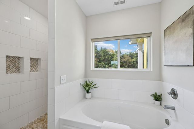 1317 Halls Mill Rd, Unionville, TN 37180