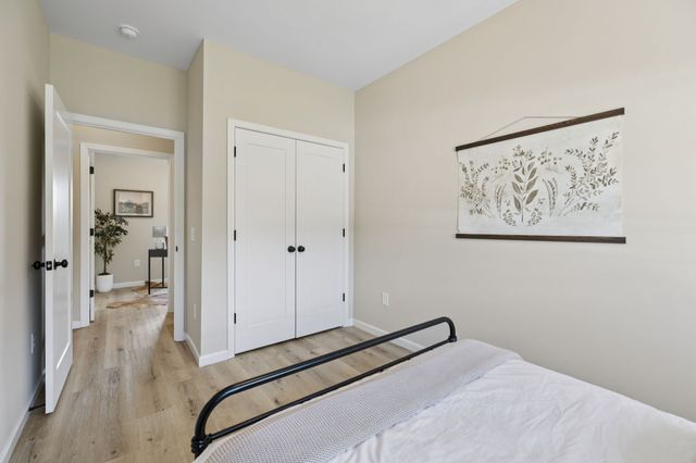 1317 Halls Mill Rd, Unionville, TN 37180