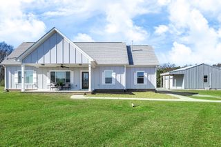 1317 Halls Mill Rd, Unionville, TN 37180