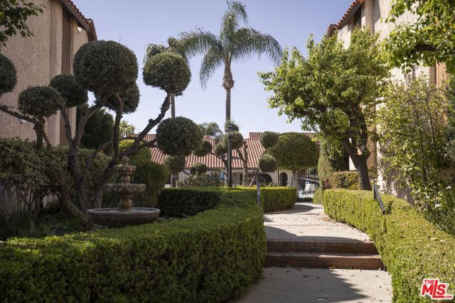 1711 Grismer Avenue 72, Burbank, CA 91504