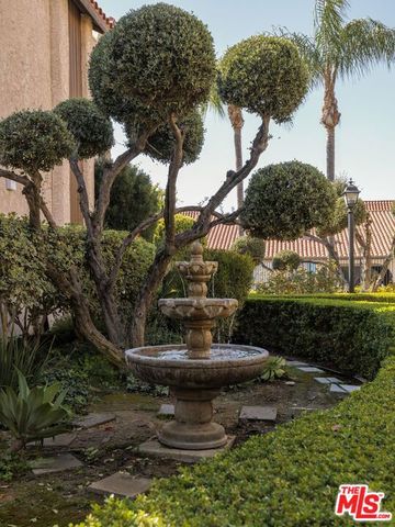 1711 Grismer Avenue 72, Burbank, CA 91504