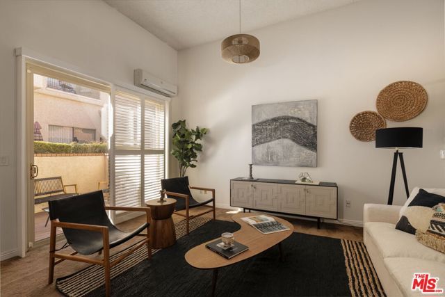 1711 Grismer Avenue 72, Burbank, CA 91504