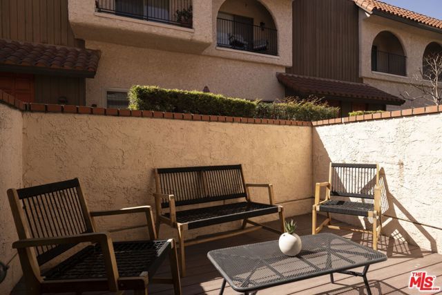 1711 Grismer Avenue 72, Burbank, CA 91504